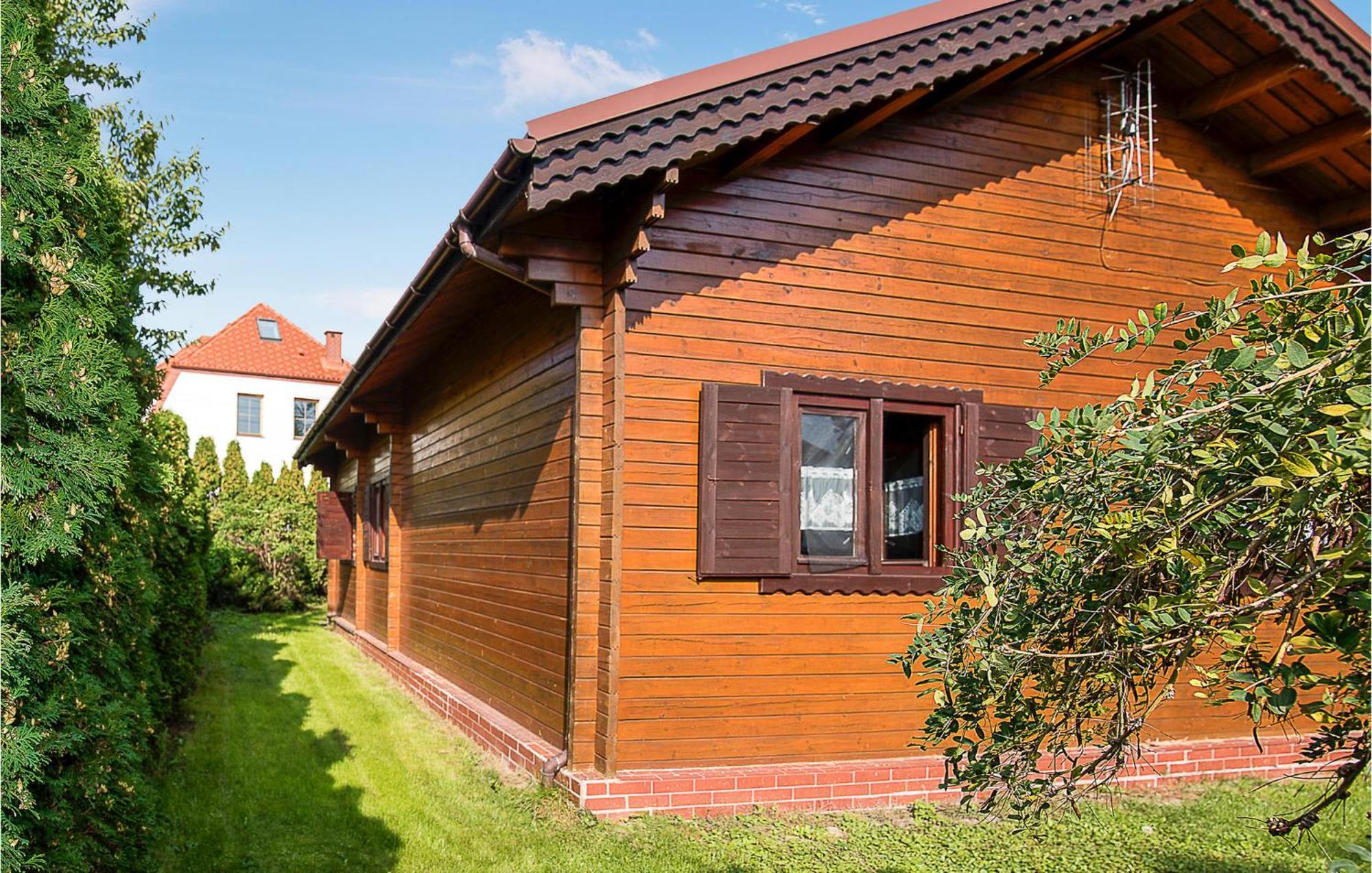 Nice Home In Mscice With Kitchen Exterior foto